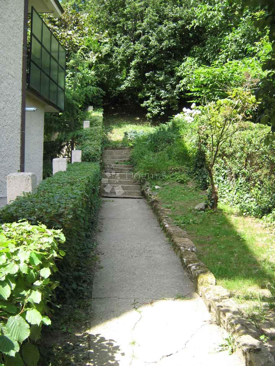 Casa In vendita - GRAD ZAGREB ZAGREB