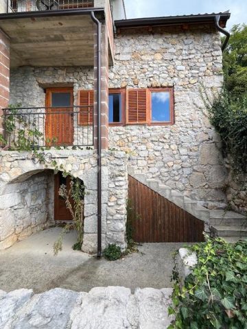 House for sale – Vinodolska Općina