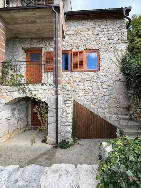 House For sale - Primorsko-goranska Vinodolska Općina - foto 1/10