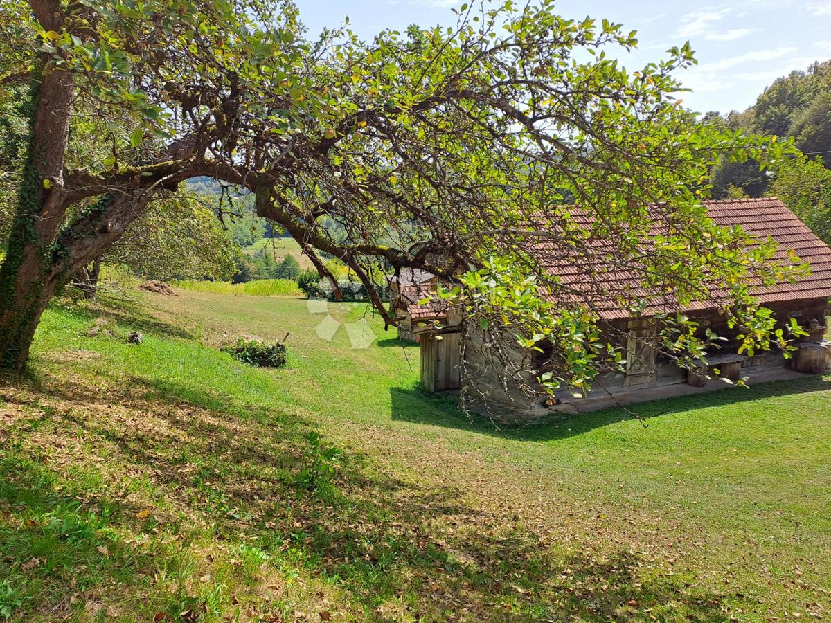 Dom Na sprzedaż - SISAČKO-MOSLAVAČKA GVOZD