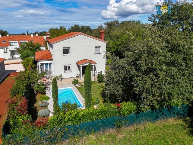 Casa in vendita – Umag