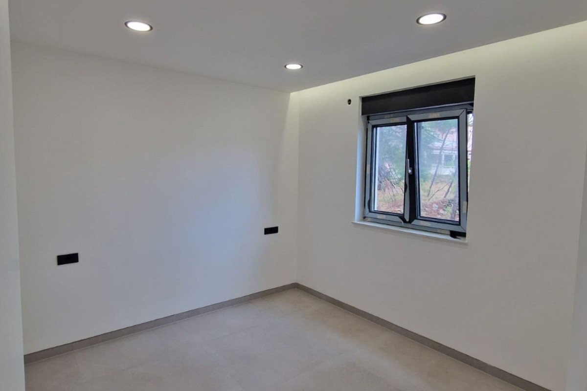 Flat For sale - ZADARSKA VIR