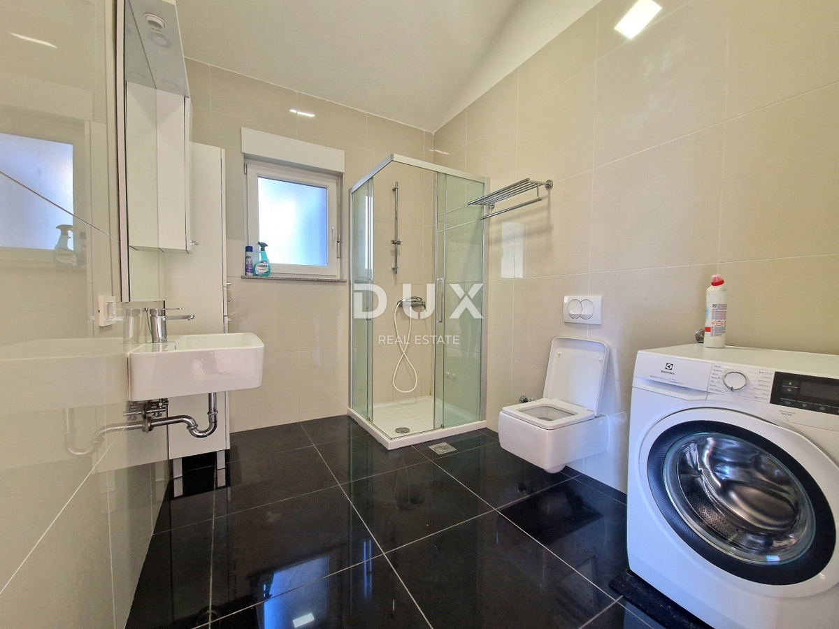 Apartment Zu verkaufen - PRIMORSKO-GORANSKA KASTAV