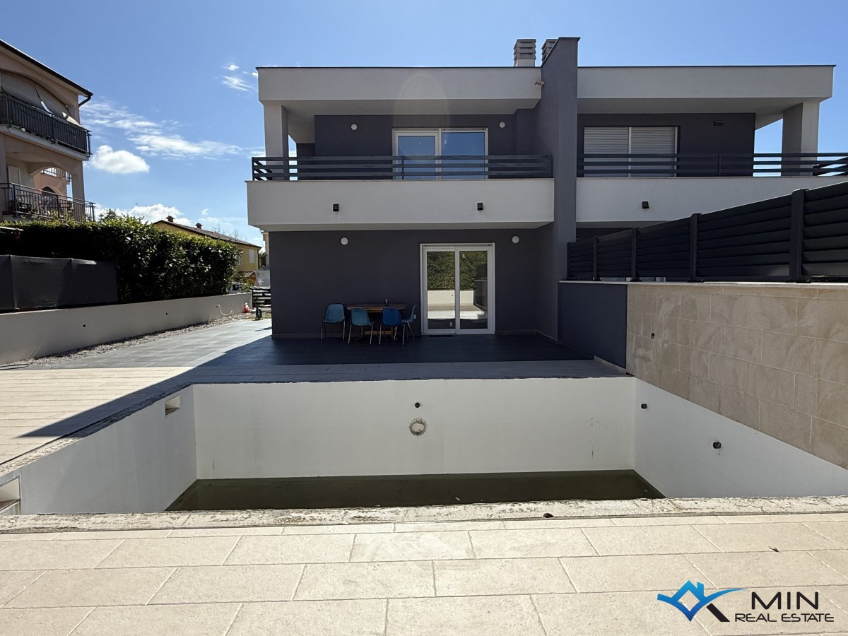 Casa In vendita - ISTARSKA NOVIGRAD