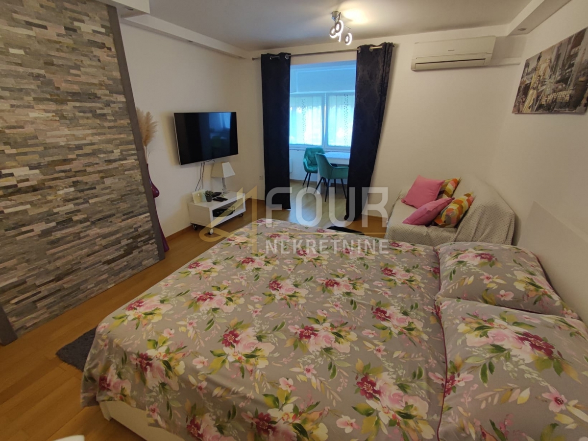 Appartement À louer - PRIMORSKO-GORANSKA KOSTRENA