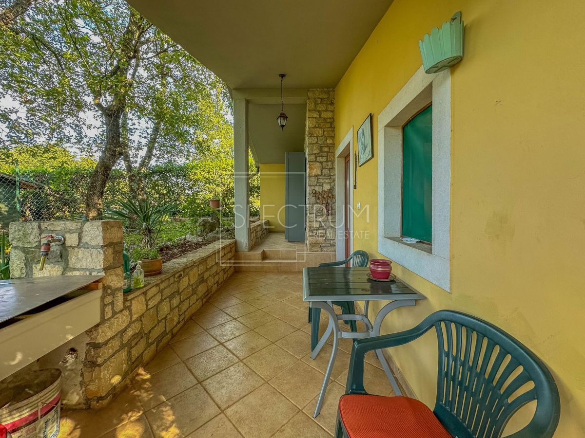Casa In vendita - ISTARSKA GROŽNJAN