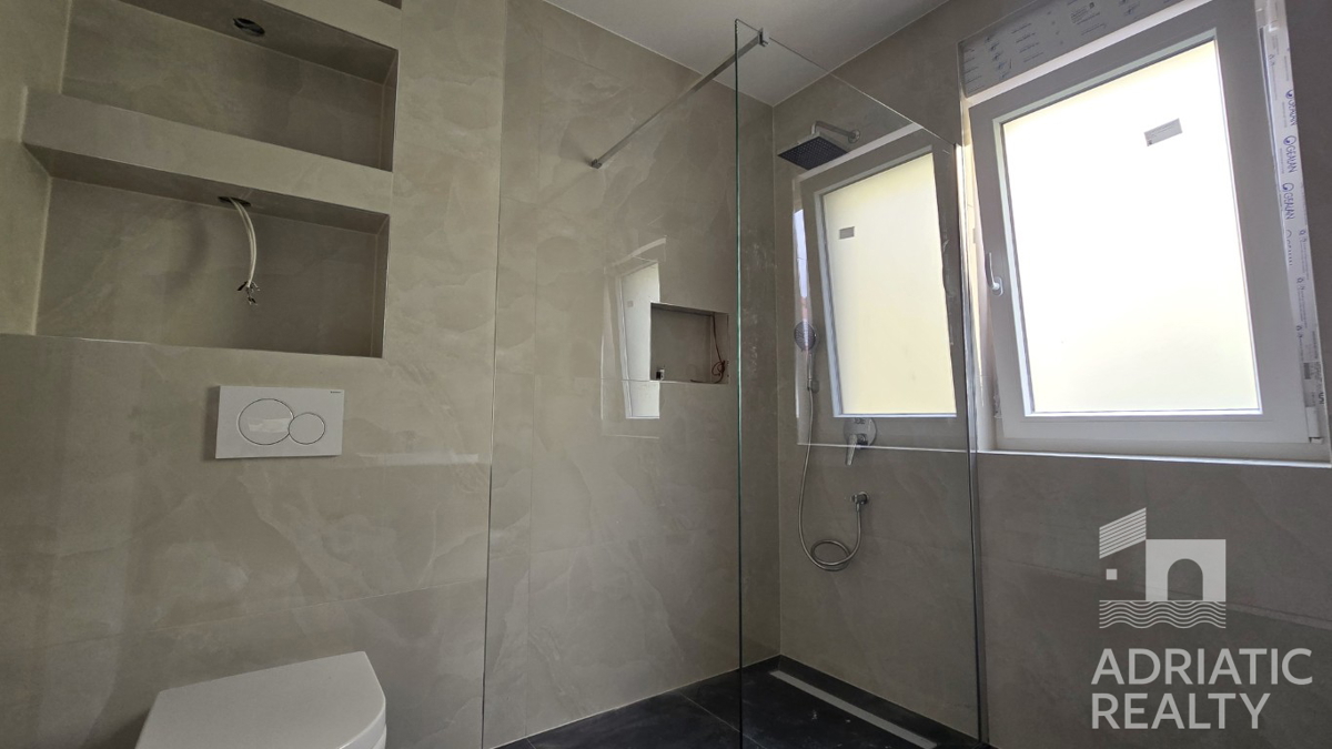 Appartement À vendre - ŠIBENSKO-KNINSKA VODICE