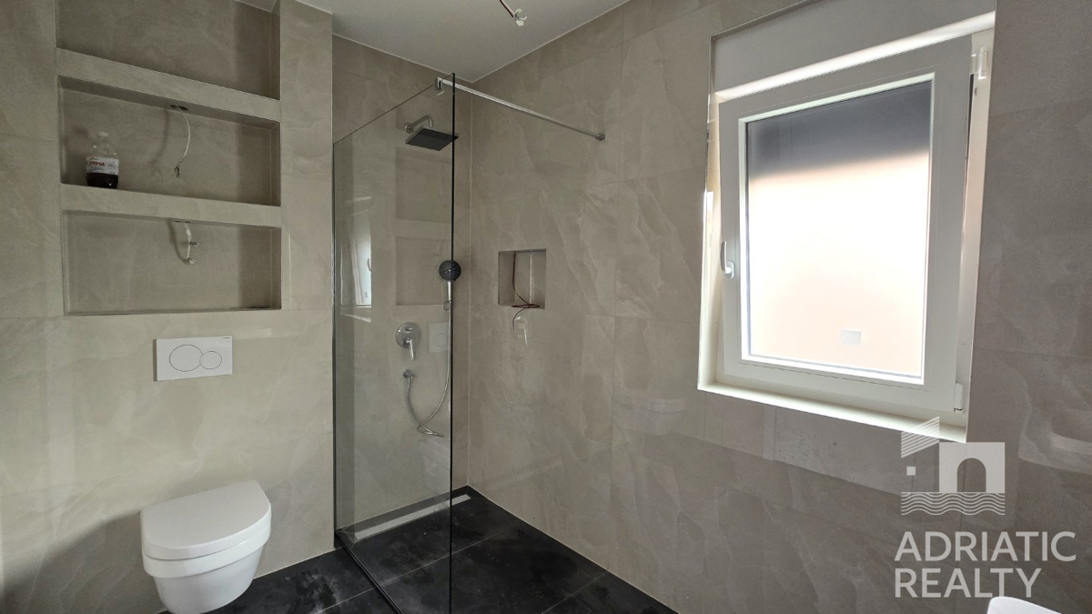 Appartement À vendre - ŠIBENSKO-KNINSKA VODICE