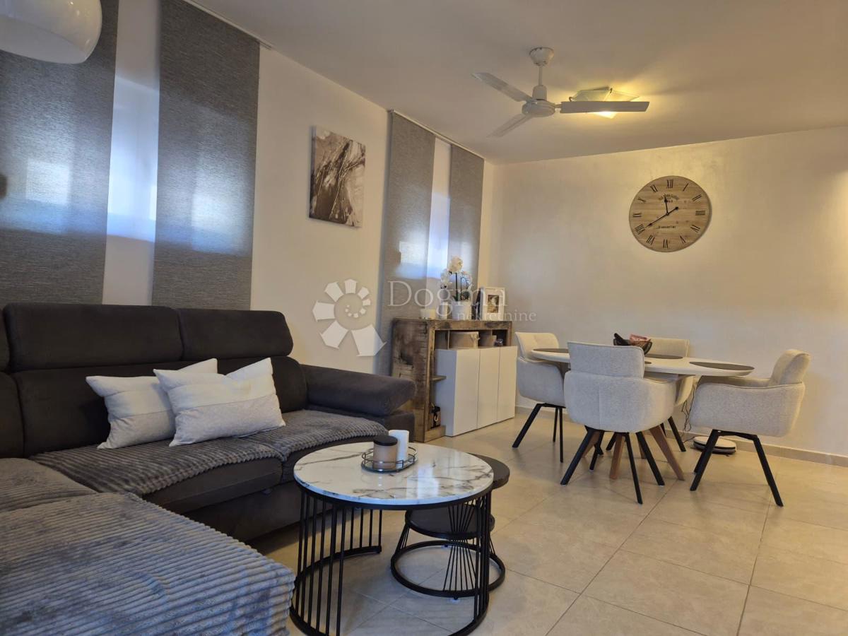 Apartment Zu verkaufen - Splitsko-dalmatinska čiovo - foto 1/18