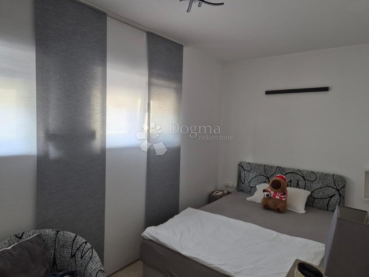 Apartment Zu verkaufen - SPLITSKO-DALMATINSKA ČIOVO