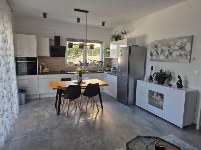 Flat for sale – Šibenik