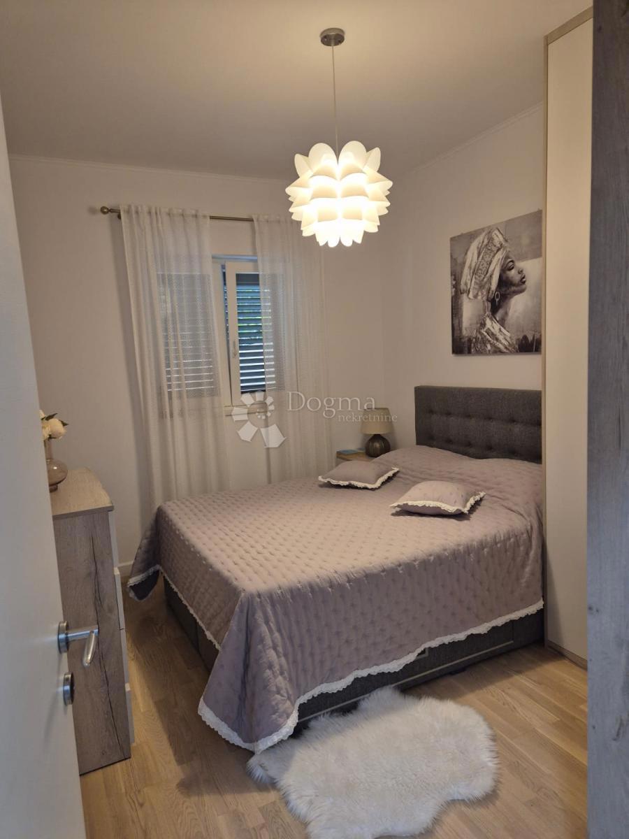 Apartma Na predaj - ŠIBENSKO-KNINSKA ŠIBENIK