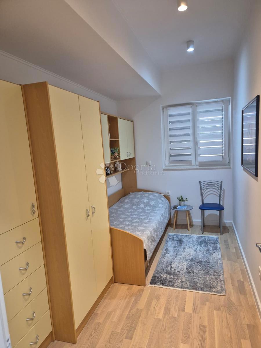 Apartma Na predaj - ŠIBENSKO-KNINSKA ŠIBENIK