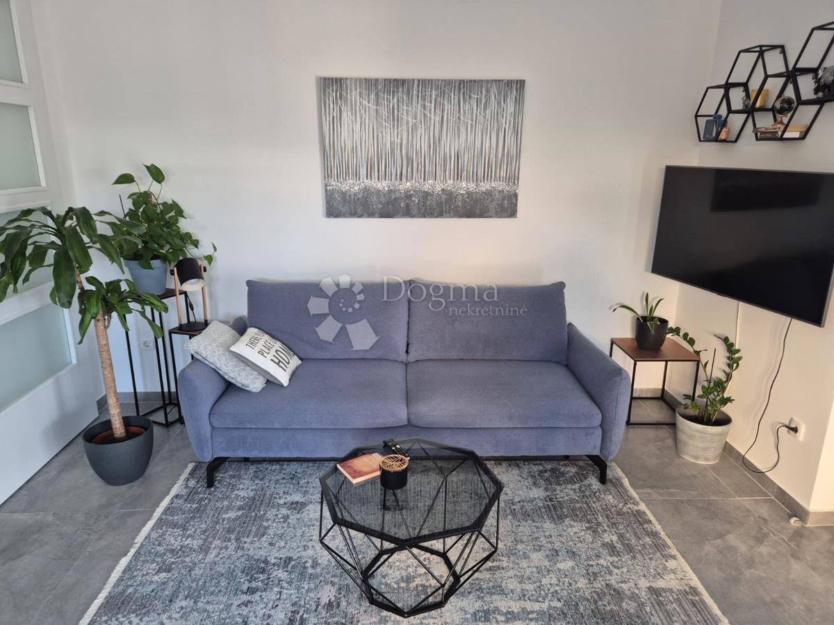 Apartma Na predaj - ŠIBENSKO-KNINSKA ŠIBENIK