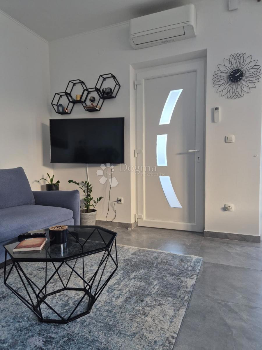 Apartma Na predaj - ŠIBENSKO-KNINSKA ŠIBENIK