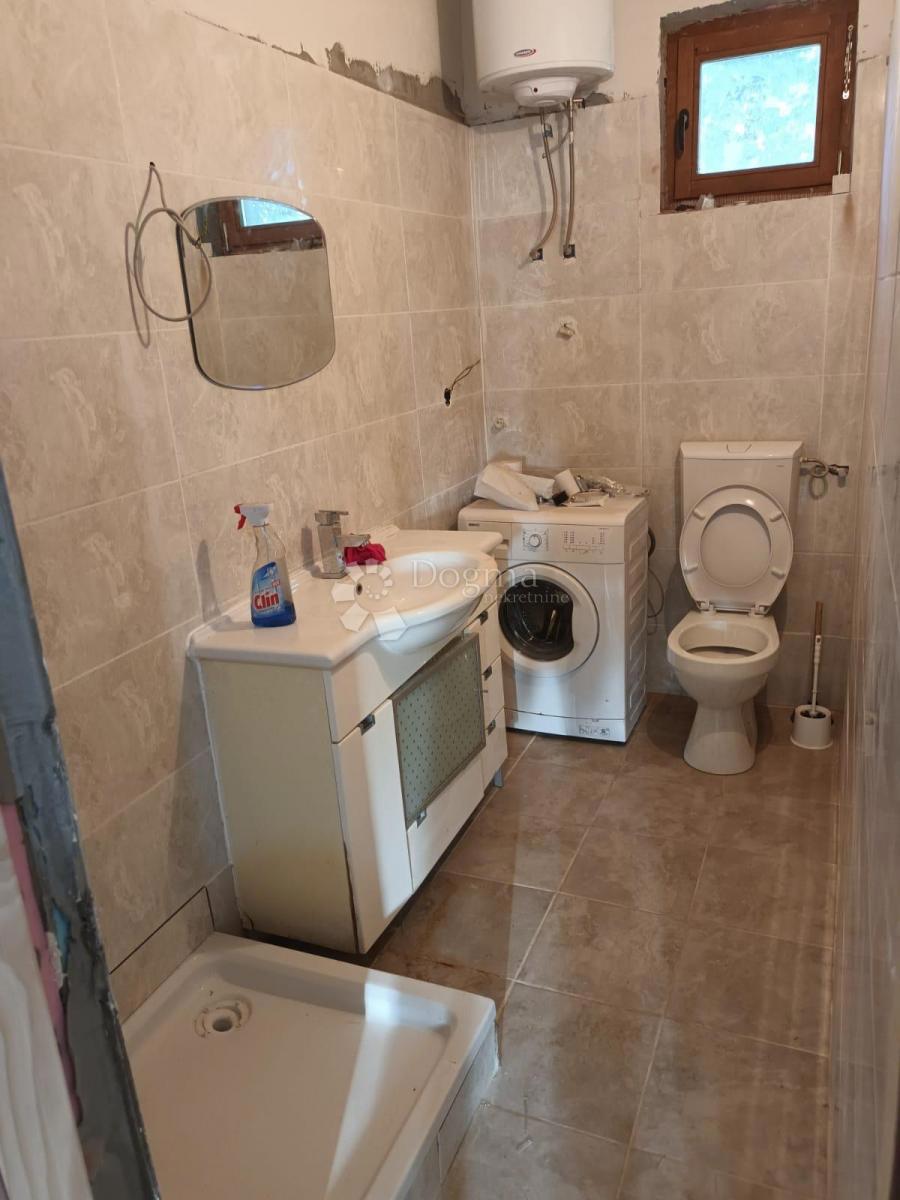 House For sale - LIČKO-SENJSKA GOSPIĆ