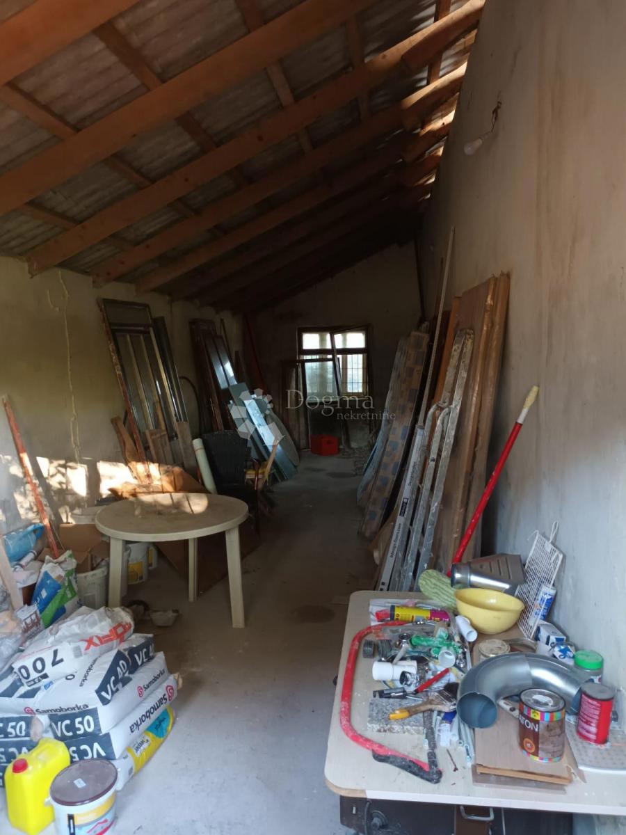 House For sale - LIČKO-SENJSKA GOSPIĆ
