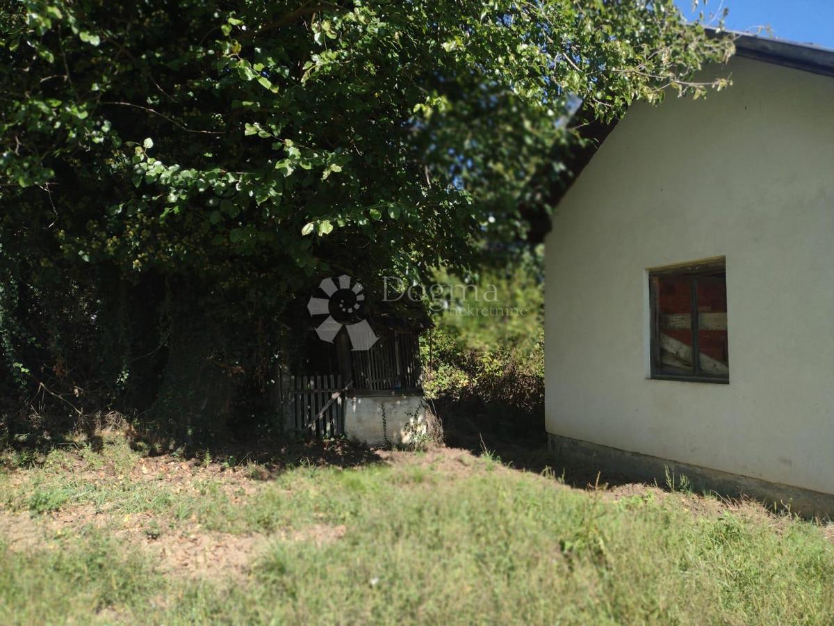 Kuća Na prodaju - SISAČKO-MOSLAVAČKA GVOZD
