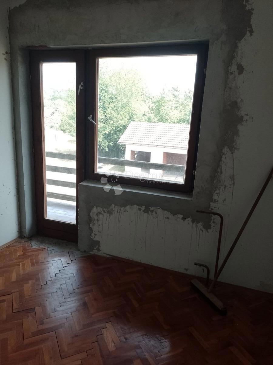 Kuća Na prodaju - SISAČKO-MOSLAVAČKA GVOZD