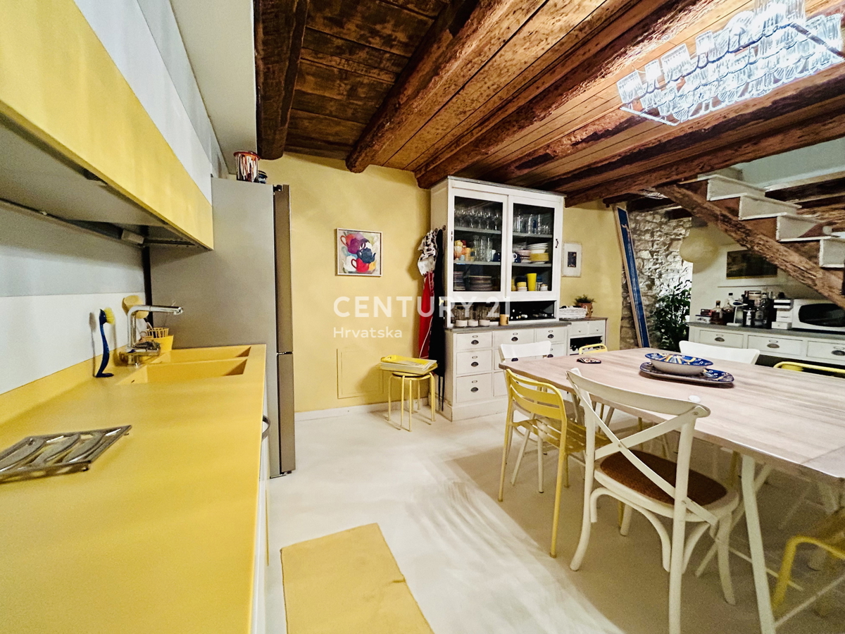 Maison À vendre - ISTARSKA NOVIGRAD