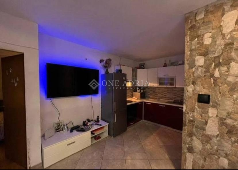 Apartma Na predaj - Primorsko-goranska Rijeka - foto 2/8