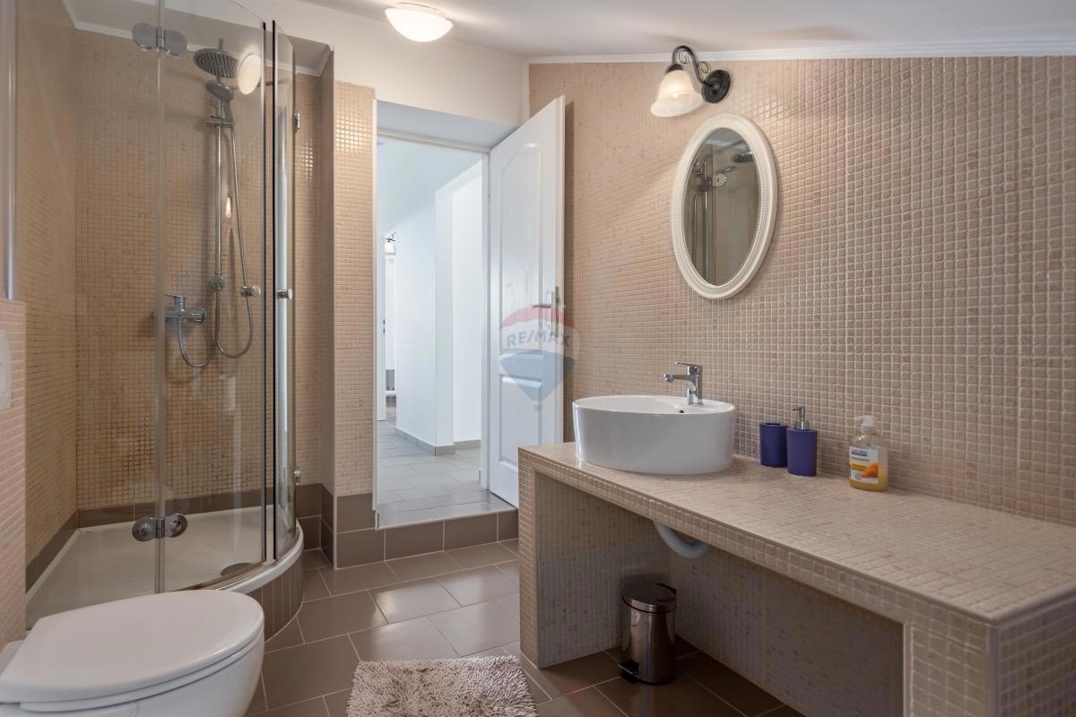 House For sale - PRIMORSKO-GORANSKA VINODOLSKA OPĆINA
