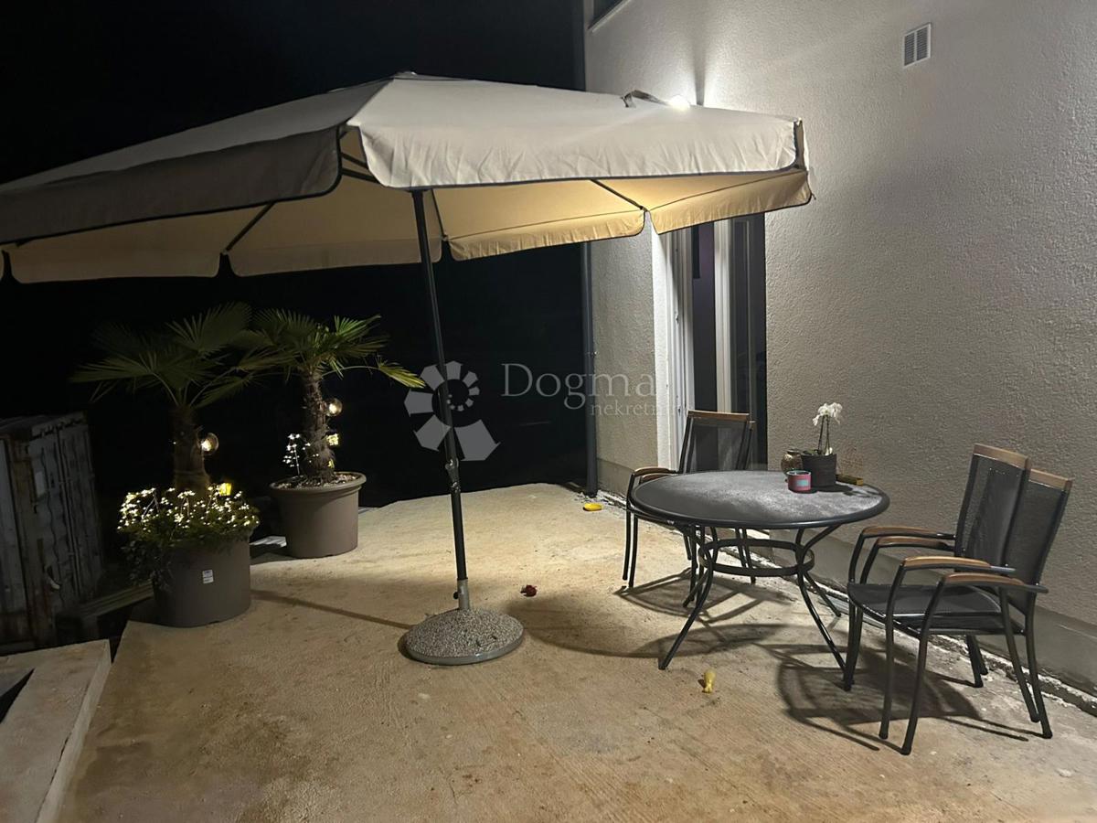 Flat For rent - PRIMORSKO-GORANSKA OPATIJA