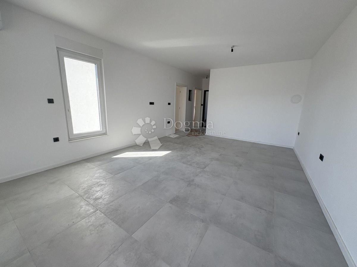 Apartmán Na predaj - Primorsko-goranska Krk - foto 2/19