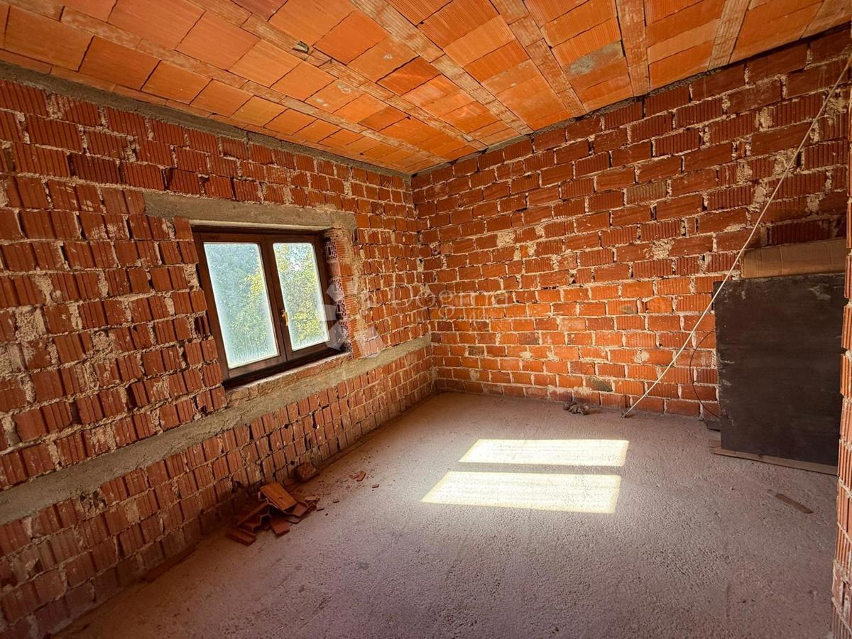 House For sale - LIČKO-SENJSKA GOSPIĆ