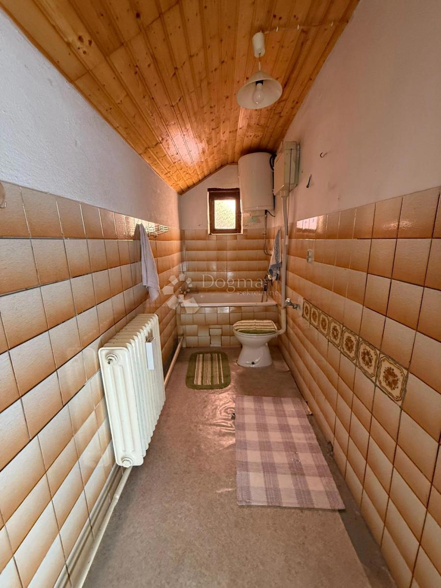 House For sale - LIČKO-SENJSKA GOSPIĆ