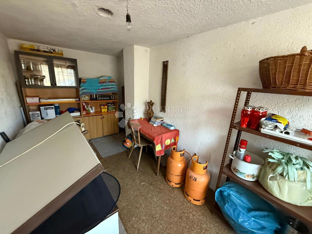 House For sale - LIČKO-SENJSKA GOSPIĆ