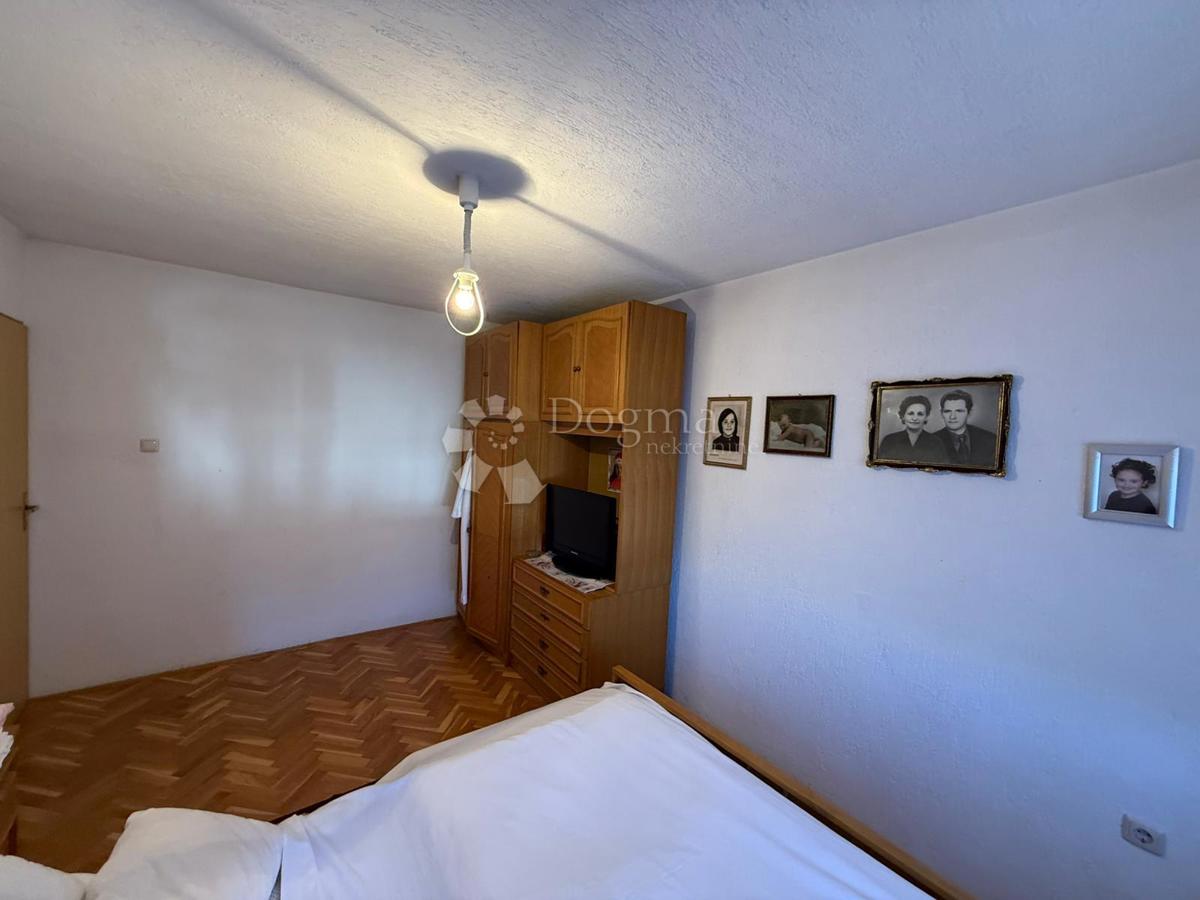 House For sale - LIČKO-SENJSKA GOSPIĆ