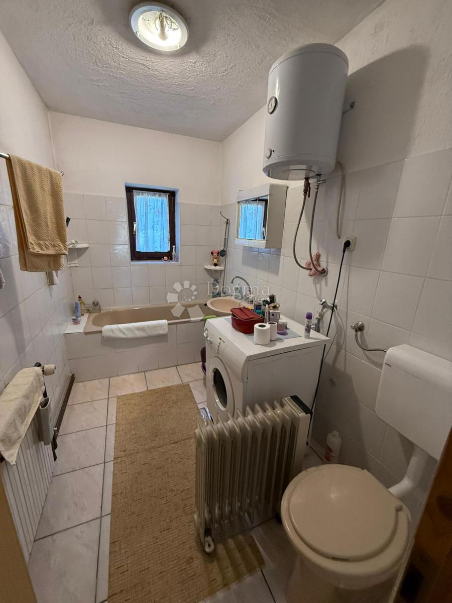 House For sale - LIČKO-SENJSKA GOSPIĆ