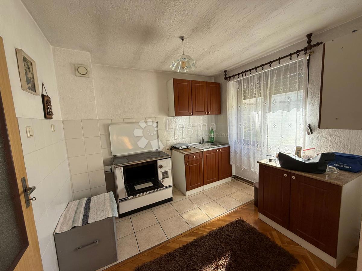 House For sale - LIČKO-SENJSKA GOSPIĆ