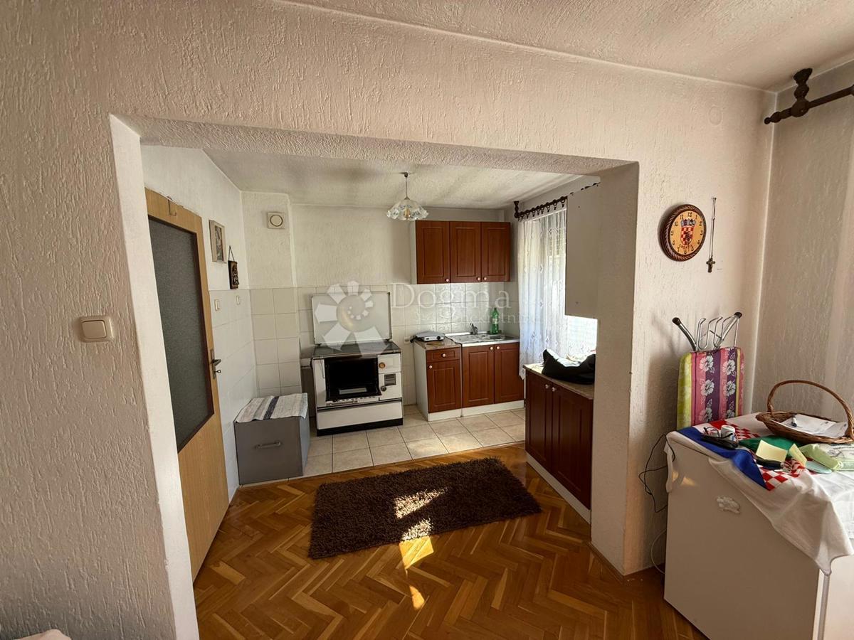 House For sale - LIČKO-SENJSKA GOSPIĆ