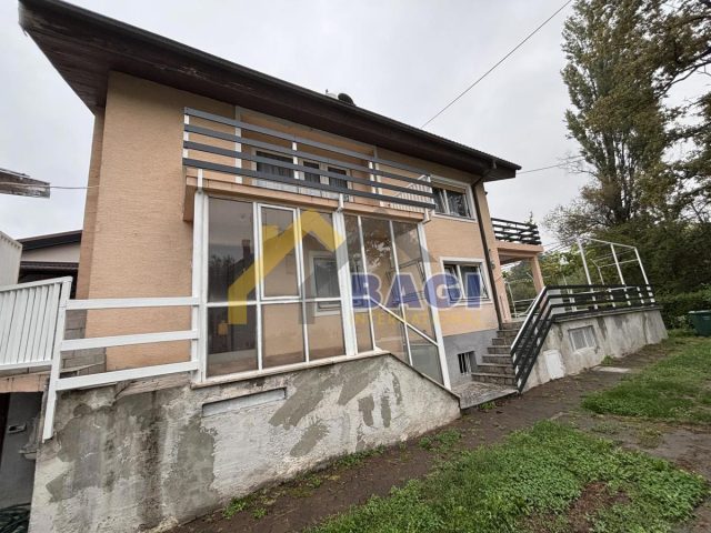 Maison à louer – Velika Gorica