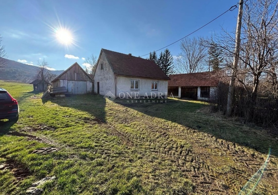 Casa In vendita - Karlovačka Plaški - foto 1/9