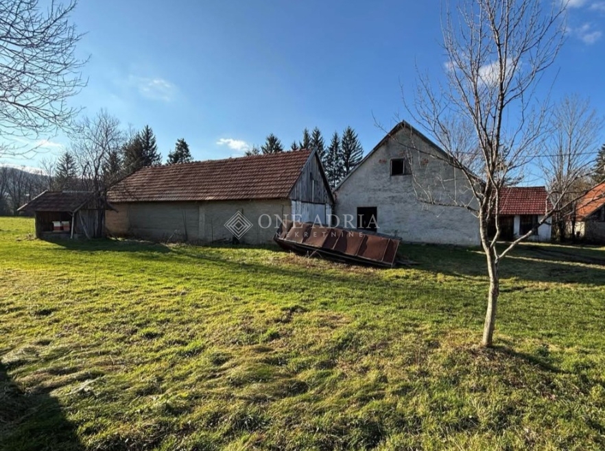 Casa In vendita - Karlovačka Plaški - foto 2/9