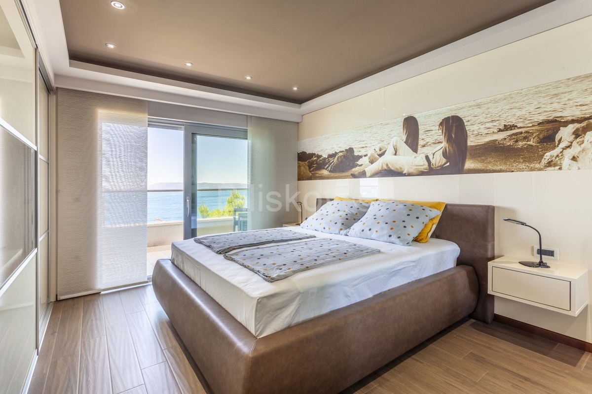 Apartment Zu verkaufen - SPLITSKO-DALMATINSKA TUČEPI