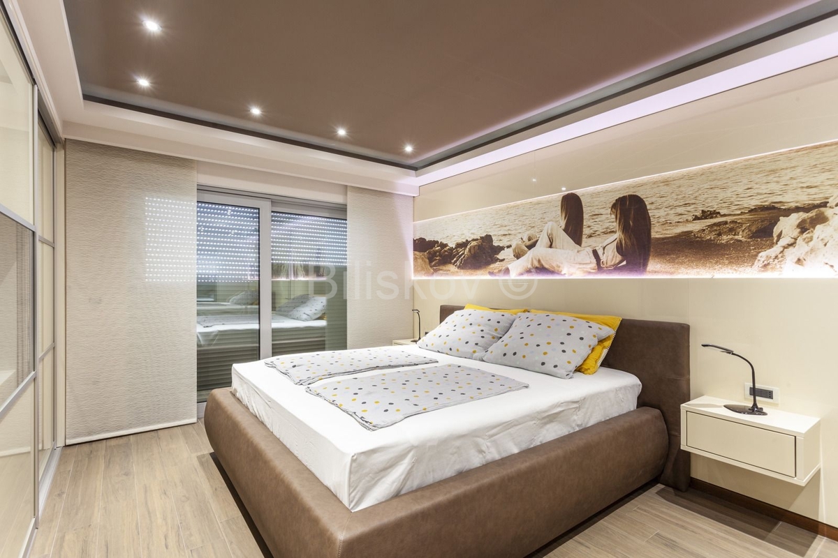 Apartment Zu verkaufen - SPLITSKO-DALMATINSKA TUČEPI