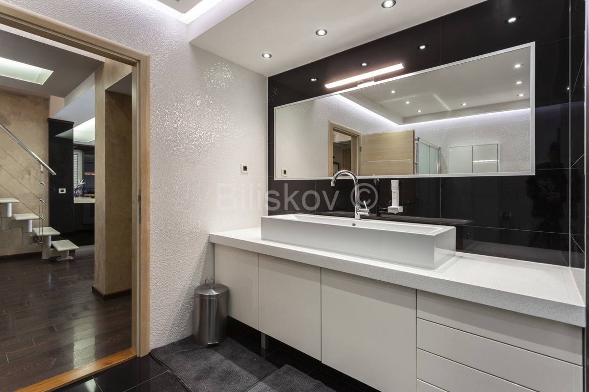 Apartment Zu verkaufen - SPLITSKO-DALMATINSKA TUČEPI