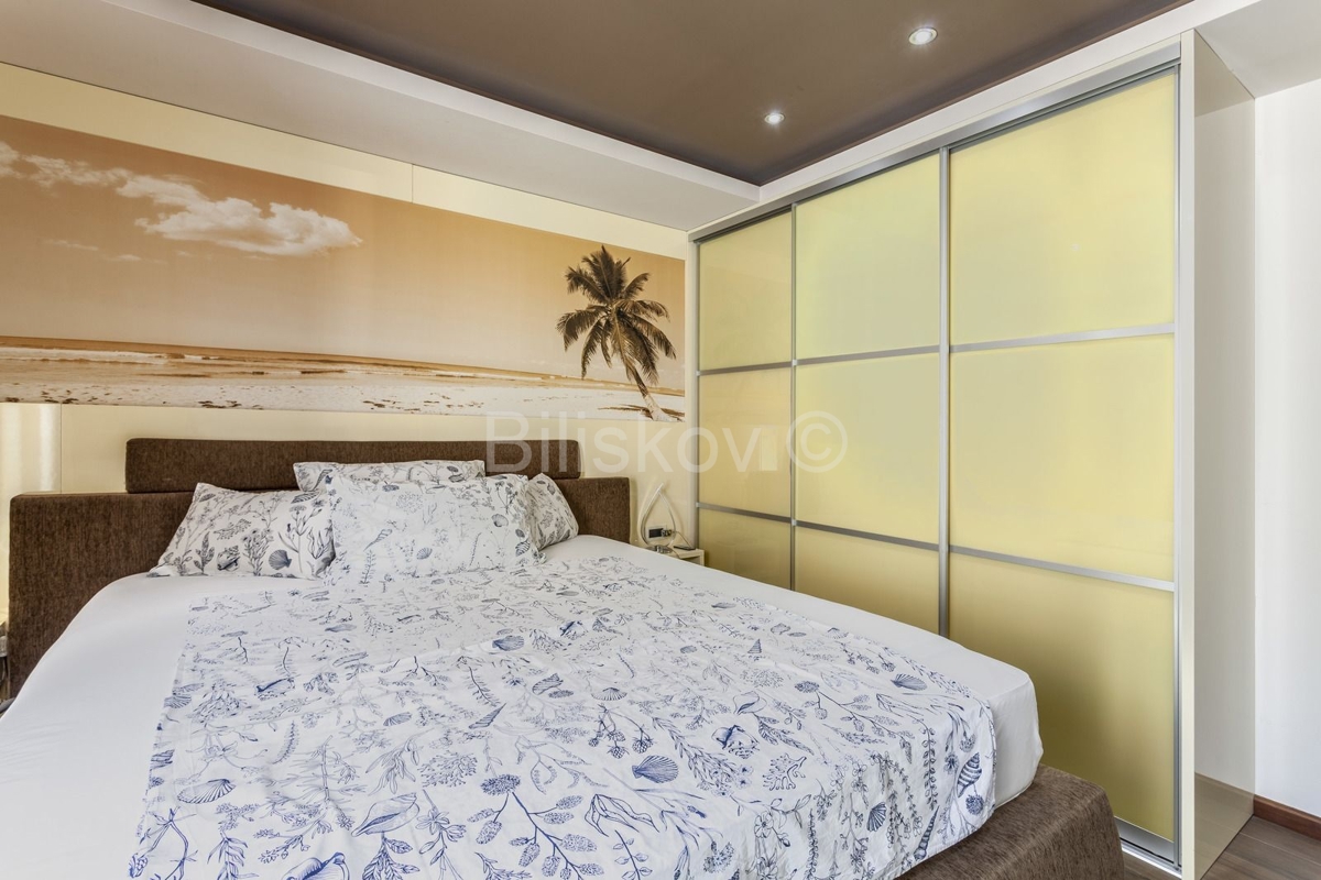 Apartment Zu verkaufen - SPLITSKO-DALMATINSKA TUČEPI