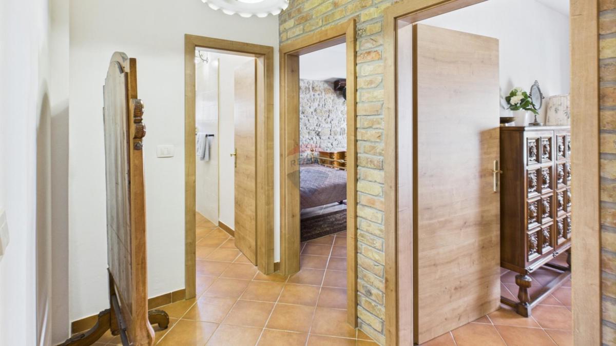 Haus Zu vermieten - ISTARSKA BUJE