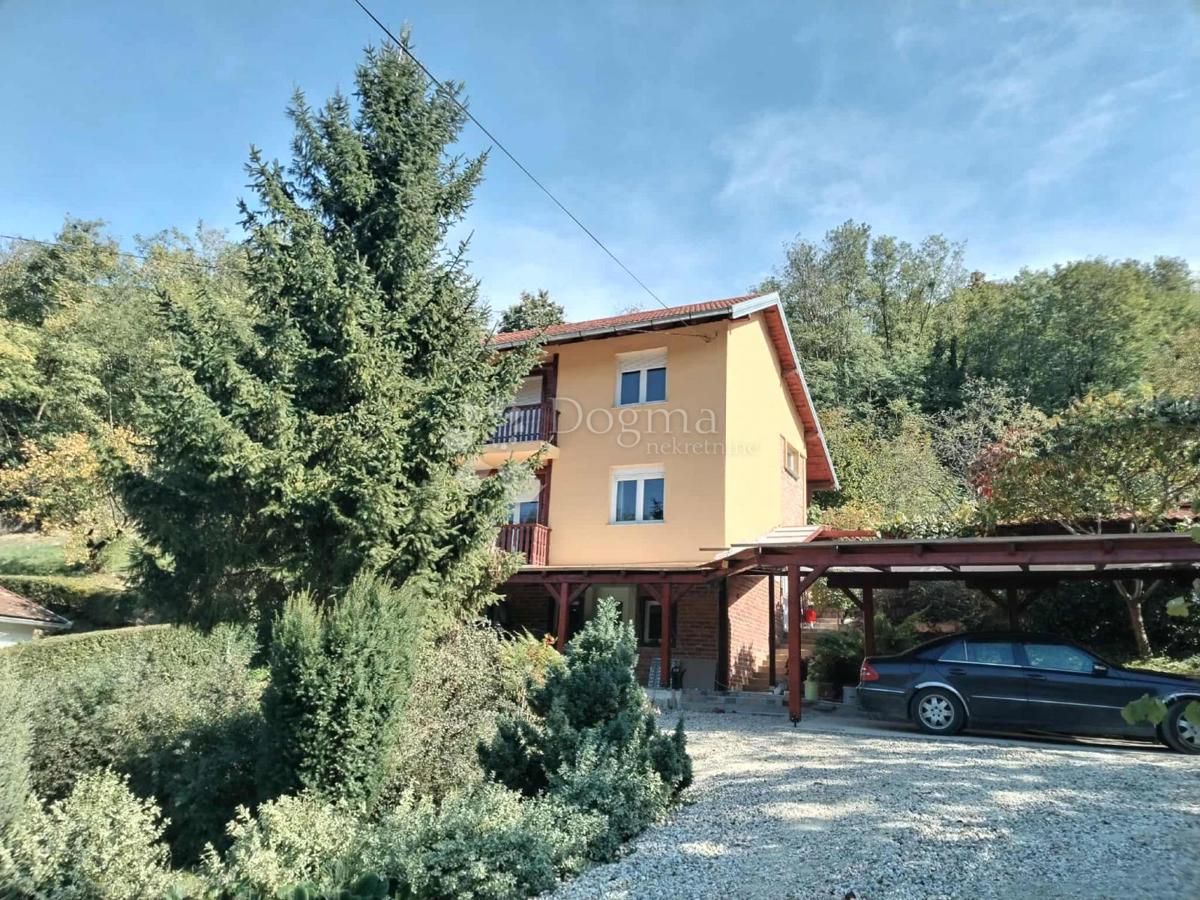 Dom Na sprzedaż - KOPRIVNIČKO-KRIŽEVAČKA KOPRIVNICA
