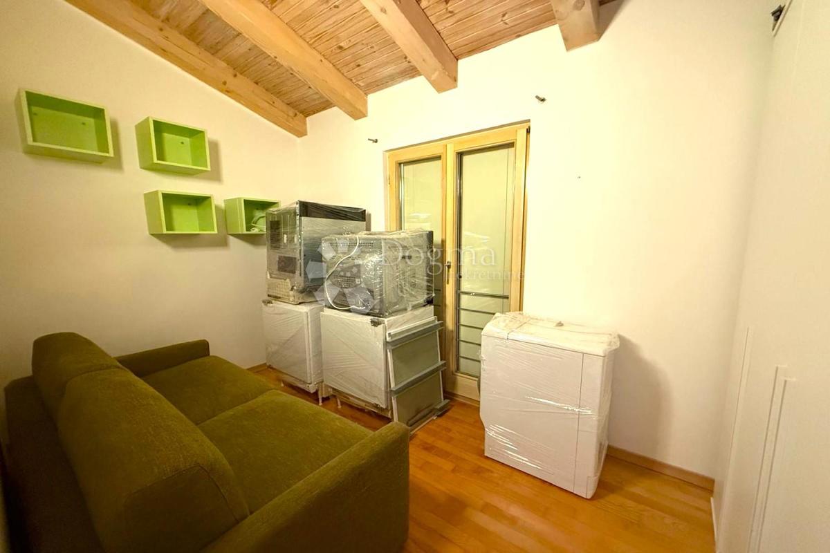 Kuća Na prodaju - ISTARSKA MEDULIN