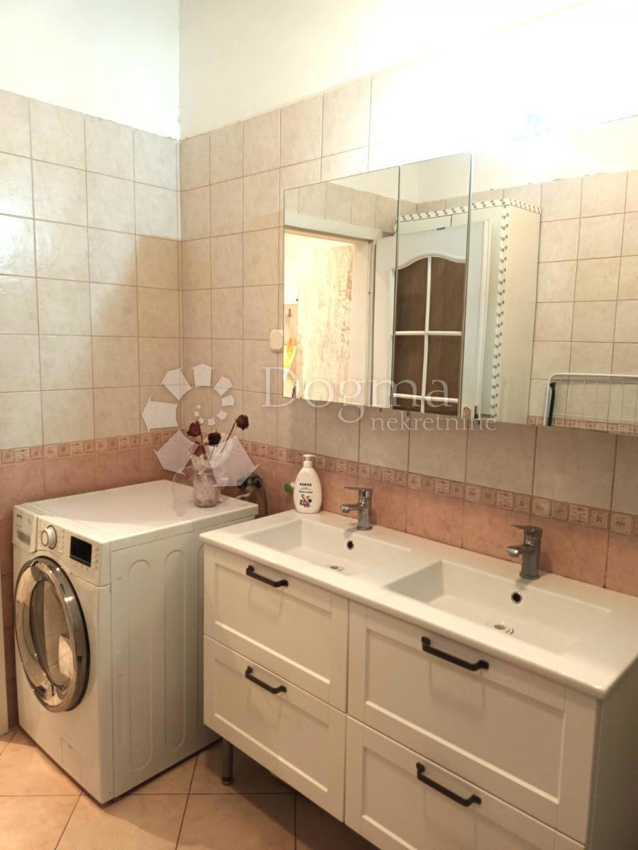 Apartma Za najem - PRIMORSKO-GORANSKA RIJEKA
