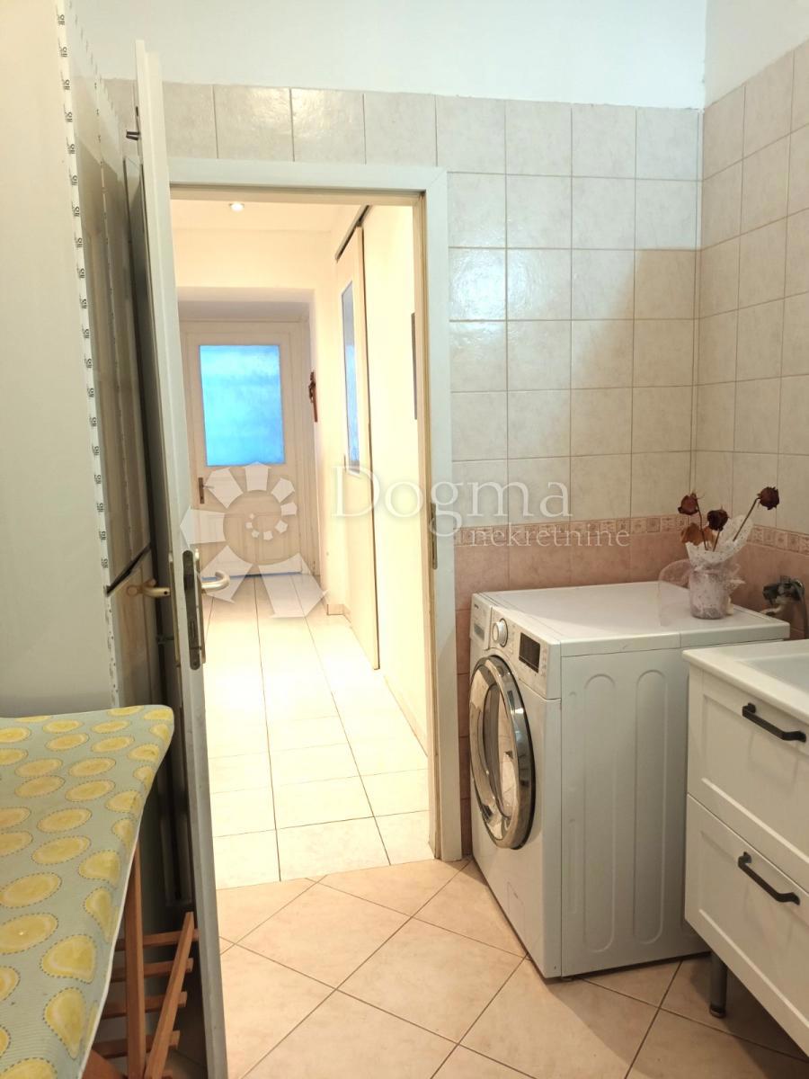 Apartma Za najem - PRIMORSKO-GORANSKA RIJEKA