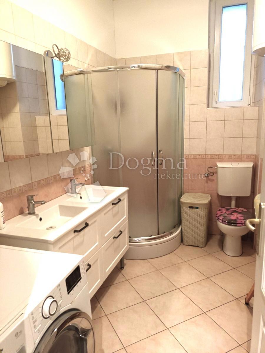 Apartma Za najem - PRIMORSKO-GORANSKA RIJEKA