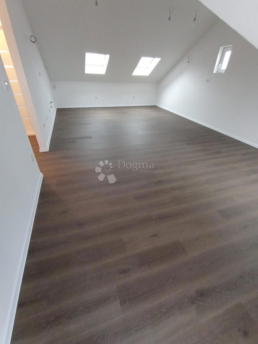 Appartement À vendre - Splitsko-dalmatinska Split - foto 3/9