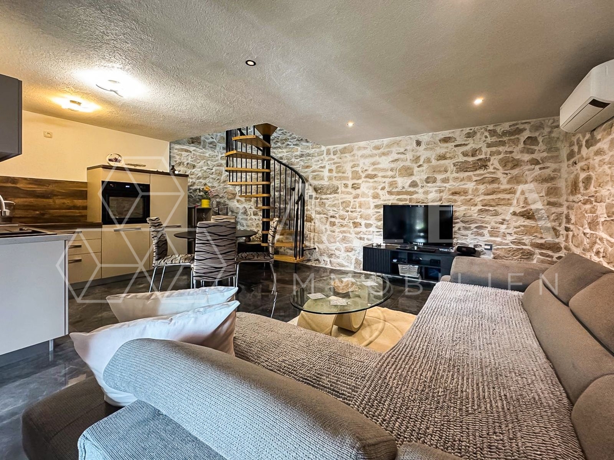Casa In vendita - ISTARSKA SVETA NEDELJA